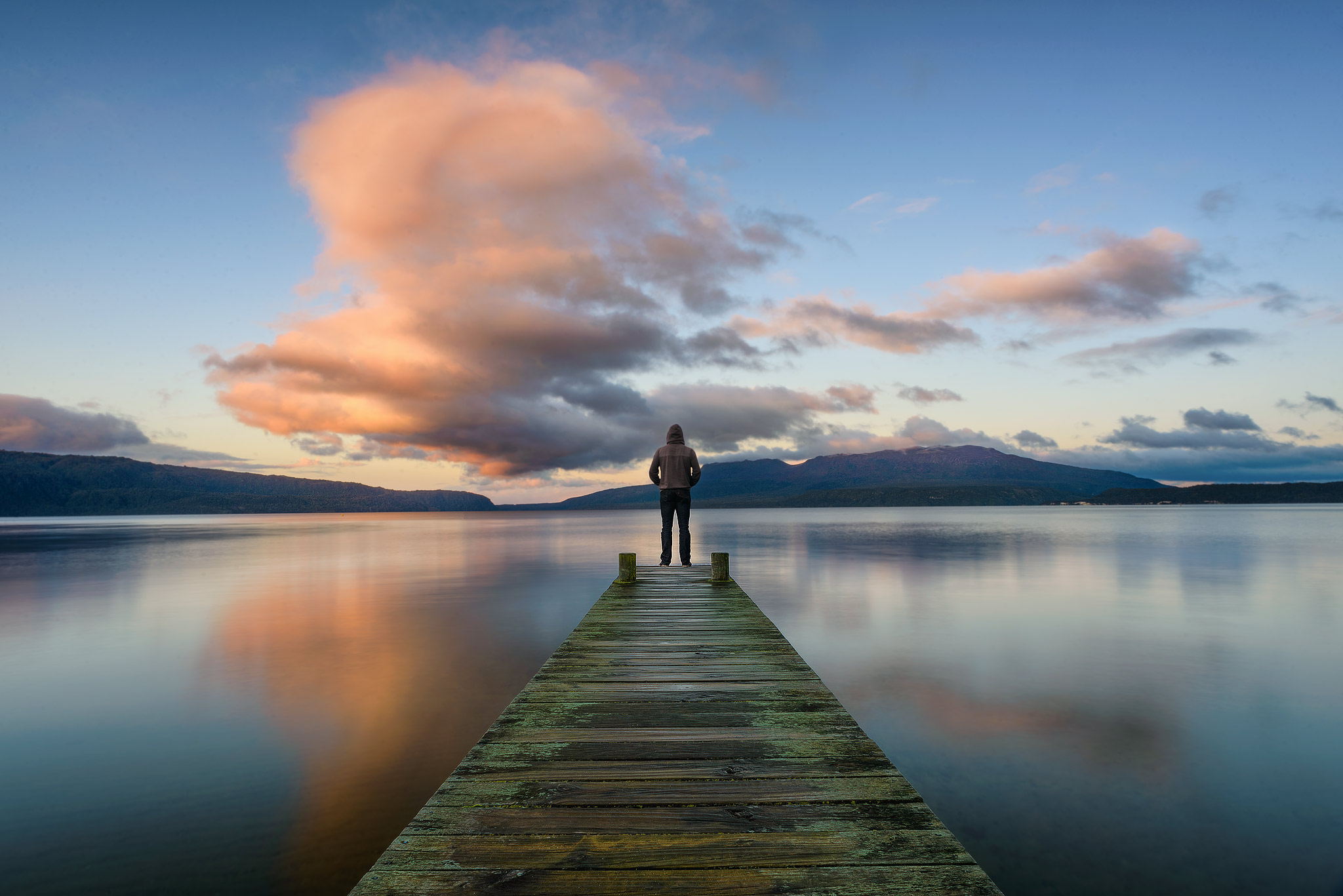 jetty lake Tarawera 