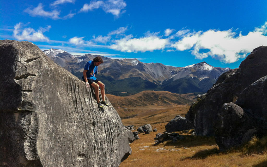 bouldering in New Zealand