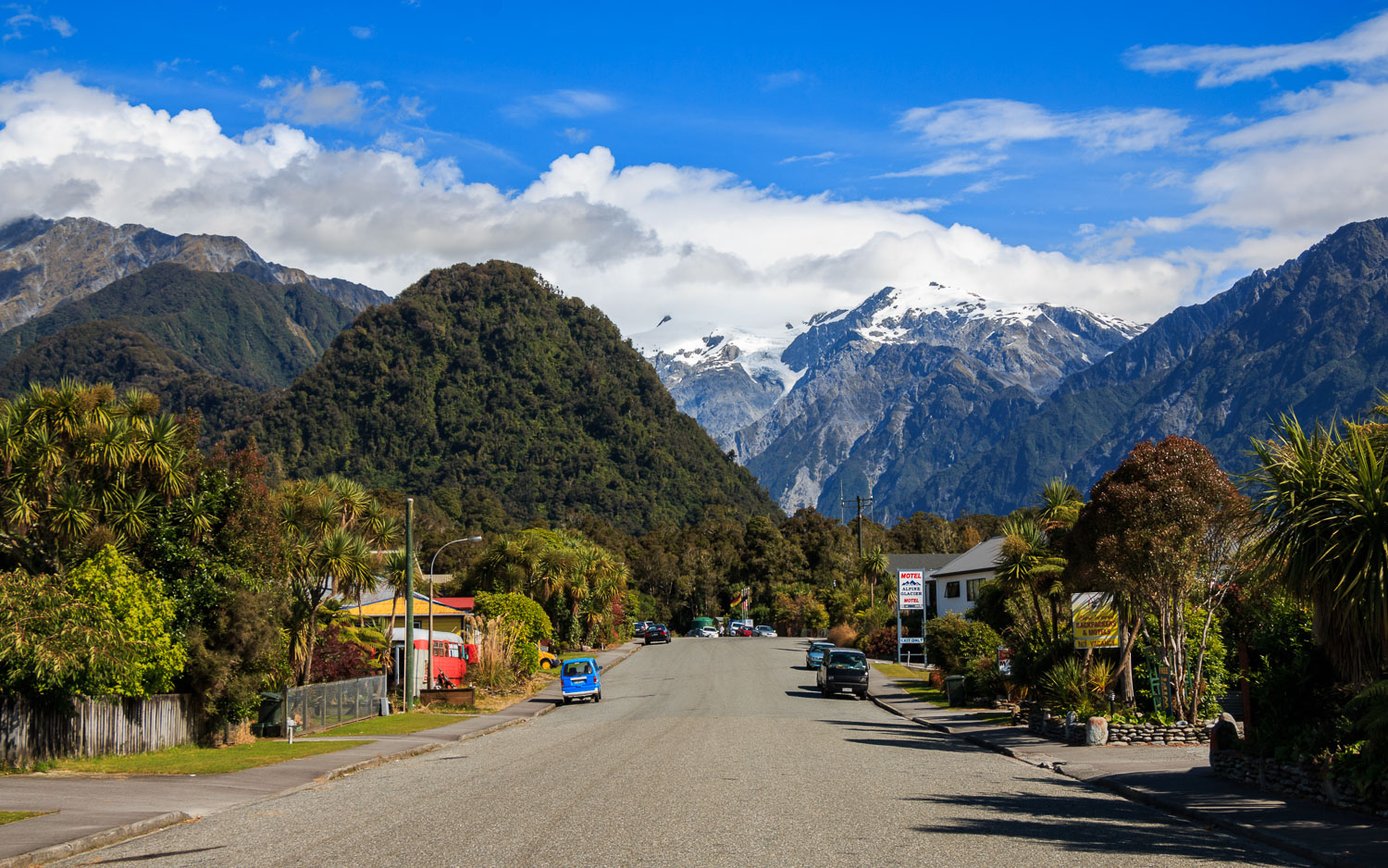 Franz Josef in between mountains