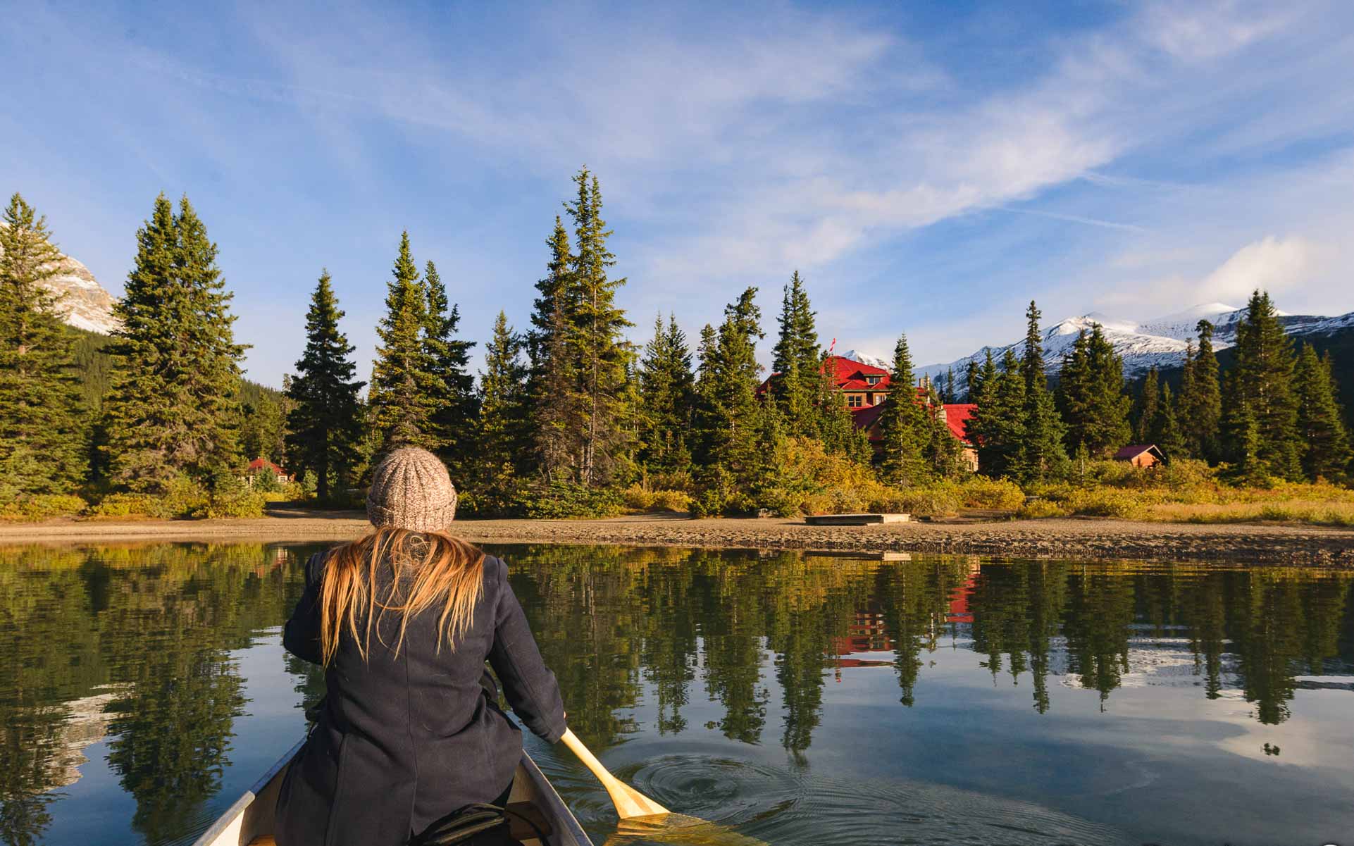 Num-Ti-Jah Lodge Canada